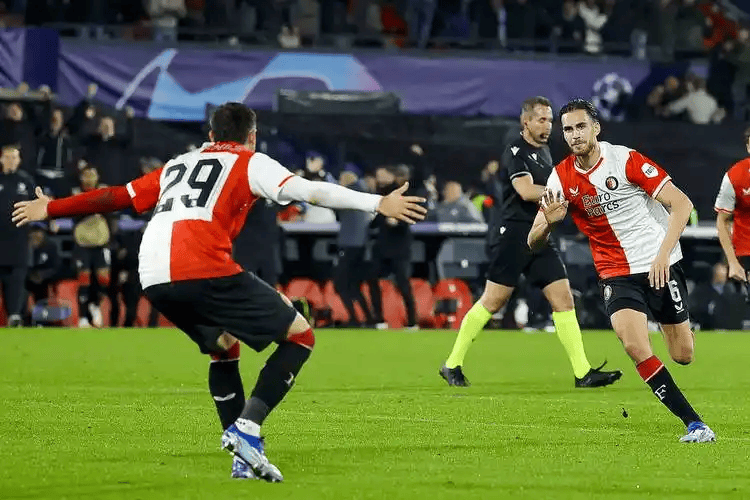 斯图加特对弗莱堡